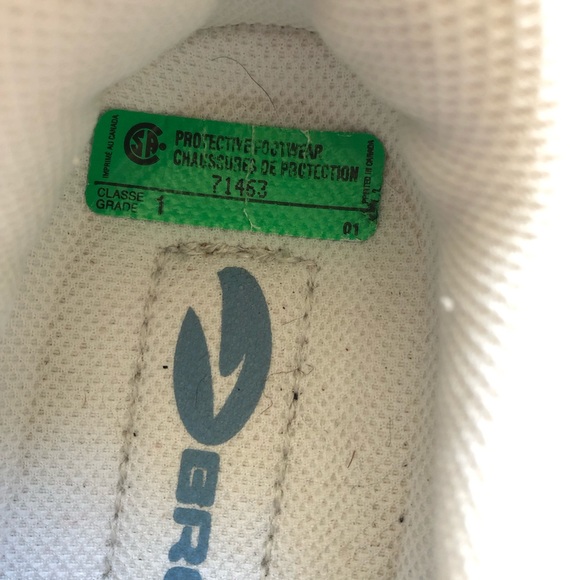 Brooks White Safety Shoes - Picture 4 of 8